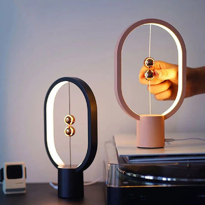 Minimalist Balance LED Desk Lamp